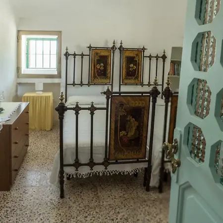 Trulli Conti Grande Spazio Alberato Incontaminato- Prenotazione Esclusiva Cisternino